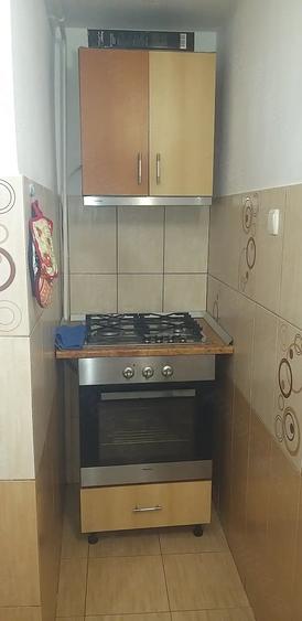 Apartament cu 2 camere semidecomandat în Obor