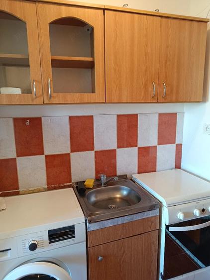 Persoana fizica 150 euro Spitalul Judetean - 7