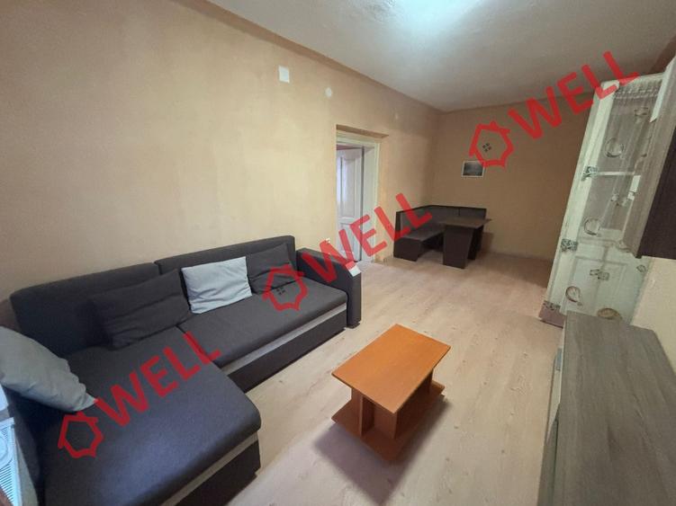 Casă cu 2 camere cu Teren 456 Mp în Central