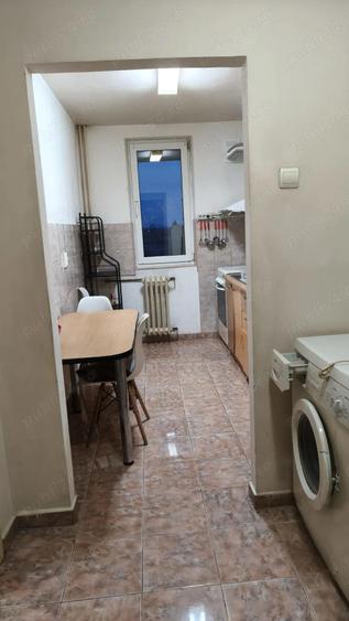 Proprietar inchiriez apartament 2 camere zona Sagului - 2