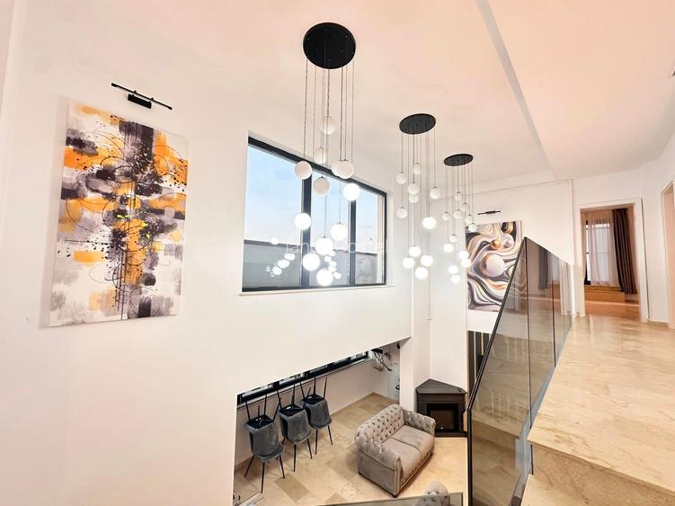 3 camere - tip Duplex - 200mp - Terasa Privata - Lux pe doua Nivele