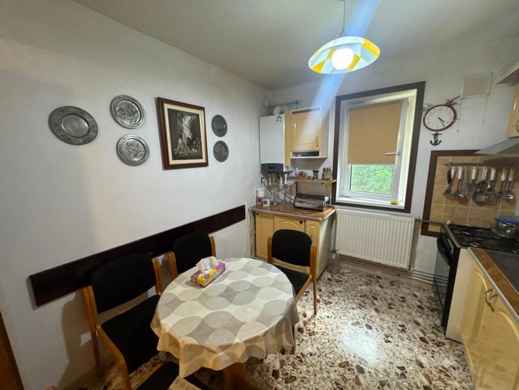 Centru - 2 camere - Centrala - Magazie - Curte - 7