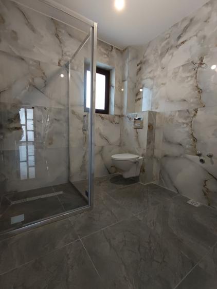 Casa de vanzare este situata in Iasi, zona Valea Lupului-Antibiotice - 5