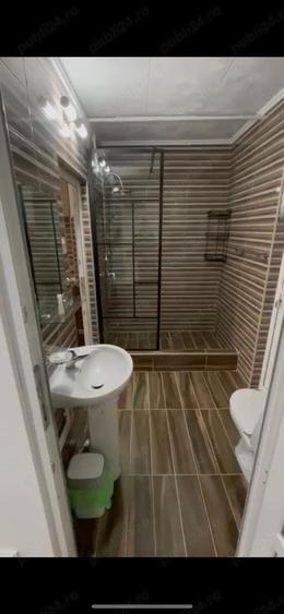Apartament cu 3 camere decomandat în Mangalia