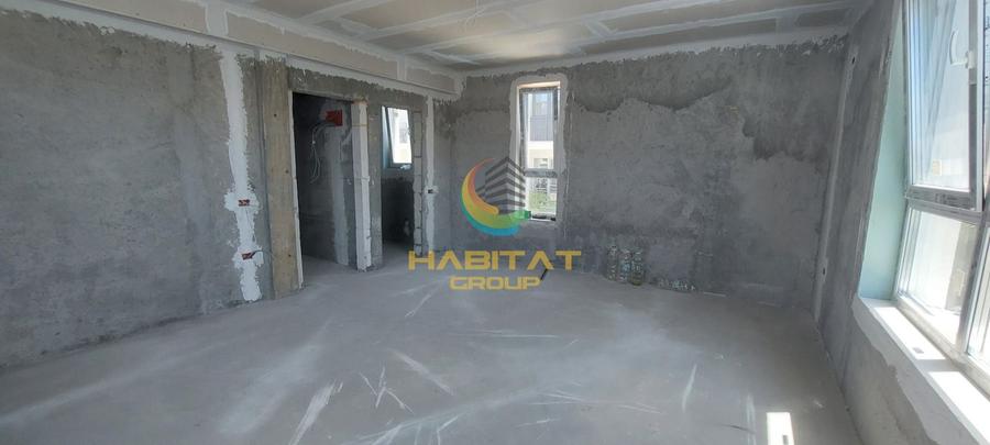 Duplex cu 5 camere cu Canalizare în Nord-Est
