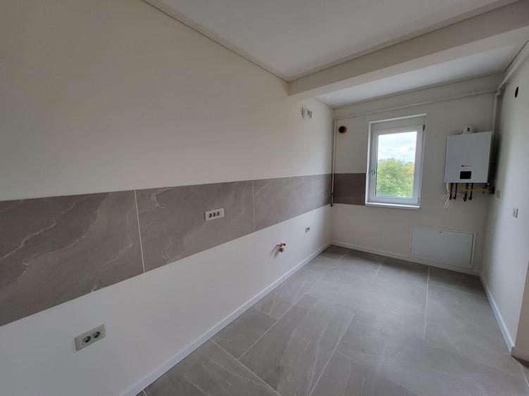 Proiect NOU. Etaj 1. Suprafata generoasa. 2 Bai. Terasa 17mp. - 4