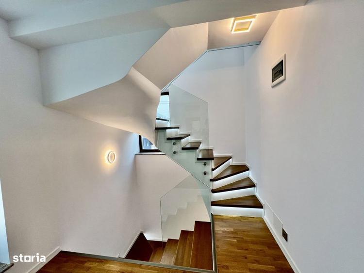 Vila cu Arhitectura Moderna - Vedere la Lac - 16