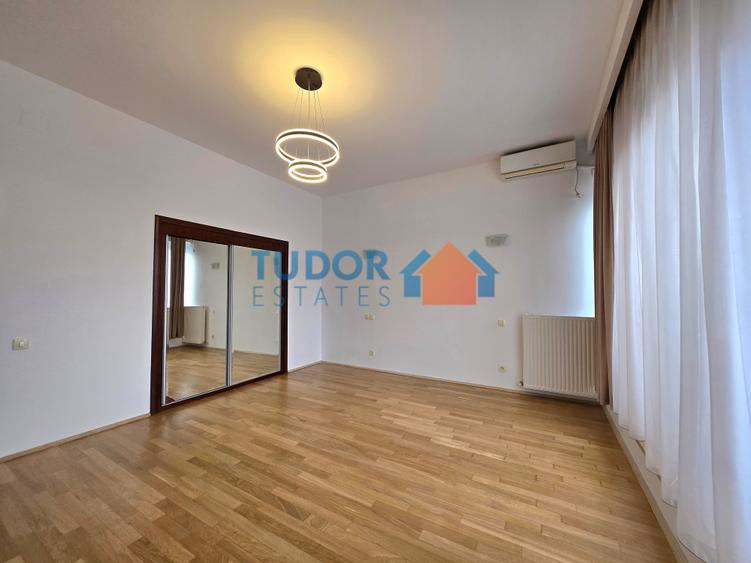 Spacious Penthouse with Large Terrace Near Promenada Mall & Herăstrău Park - 9