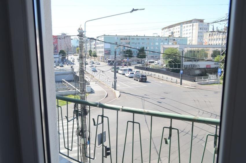 Spatiu birou in zona centrala (Piata Mihai Viteazul) - 10