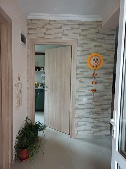 Casa de vanzare 3 camere 2 bai Chitila cartierul Tineretului - 4