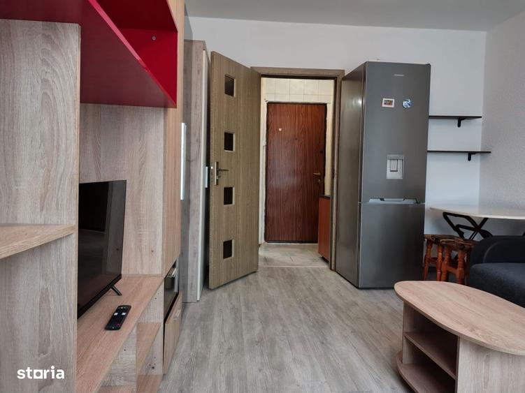 Inchiriere garsoniera Strada Mizil 4 min metrou 1 Decembrie 1918 - 2