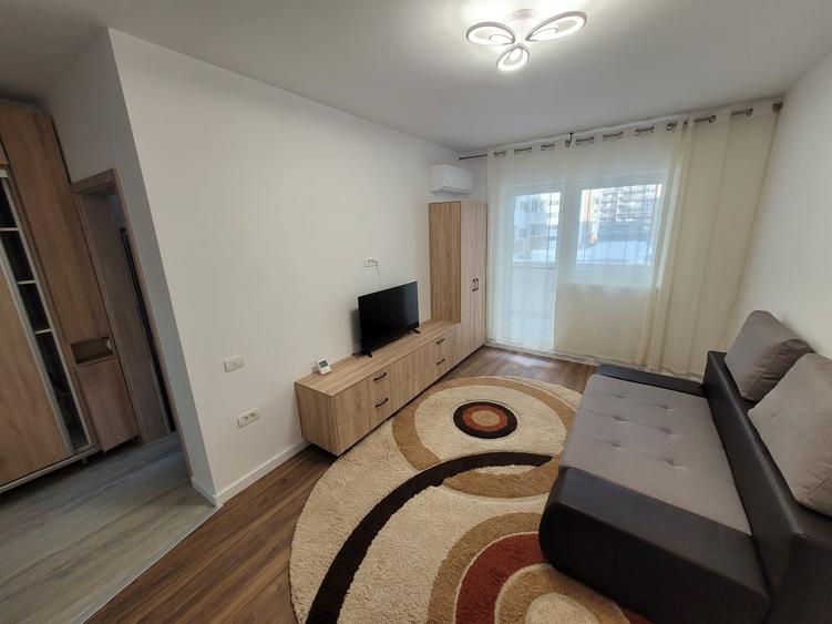 Berceni-Metrou Berceni-Garsoniera decomandata-Prima Inchiriere(300 metri metrou - 1