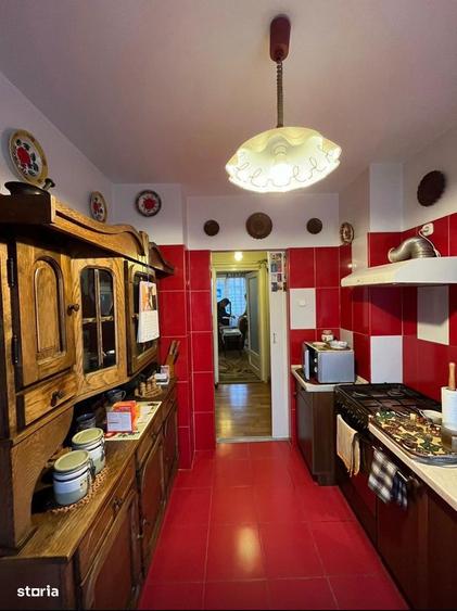 Apartament 3 camere decomandat, Rogerius str. Aluminei - 8