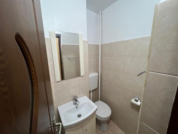 Apartament 3 camere in centru, decomandat, spre inchiriere - 6