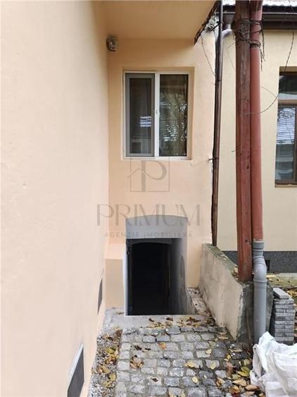 CENTRAL - SINAIA - 2 Camere - Parter - Centrala proprie - 10