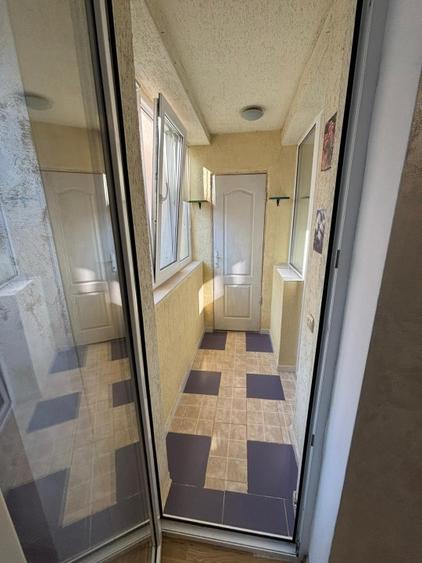 Persoana fizică vând apartament cu 2 camere in Florești  - 4