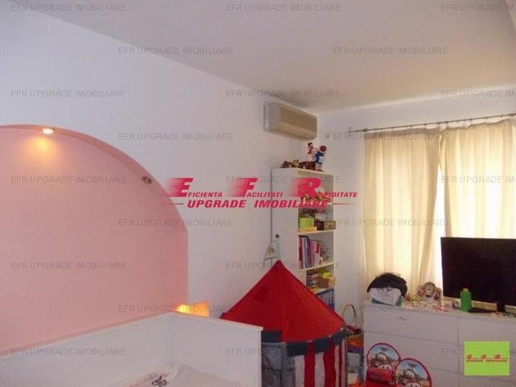 Vilă cocheta de vanzare ?n zona Sala Palatului - 22