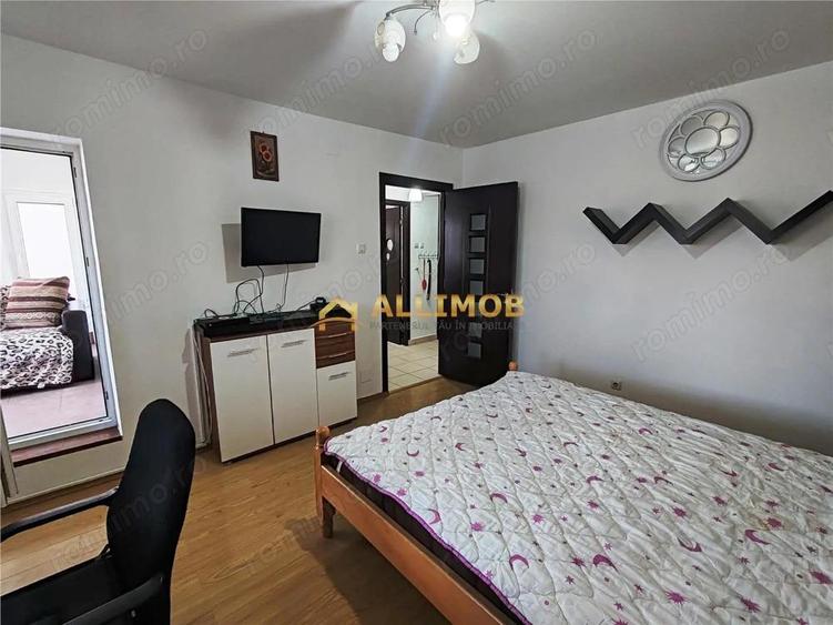 Garsoniera in Ploiesti, zona ultracentrala - 11