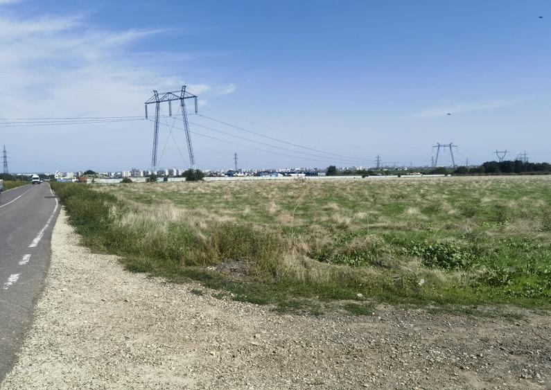 Teren intravilan industrial intre A4 si DN3C langa Black Sea - 2