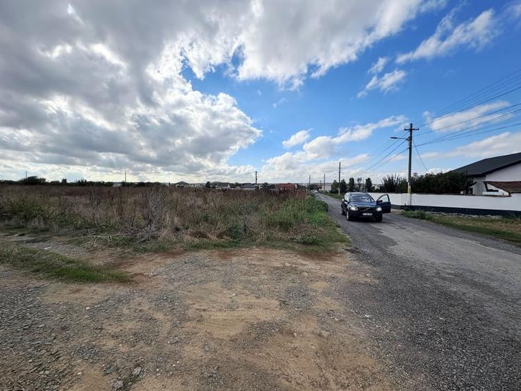 Teren Intravilan, 3334 mp in Valu lui Traian - 3