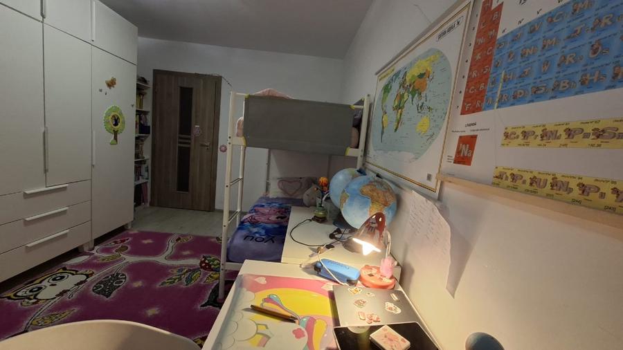 Apartament 2 camere complet renovat, Podu Roș 53 mp, etaj 1/10 - 9
