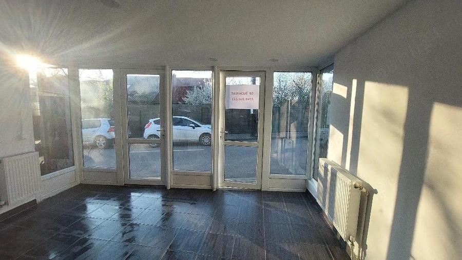 Persoana fizica inchiriez spatiu comercial, zona Palatul Culturii, Ia?i, 20mp. - 5