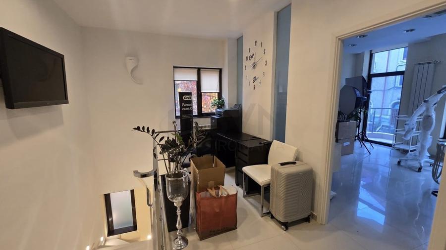 REV0002954 Vila de inchiriat Cotroceni - 10