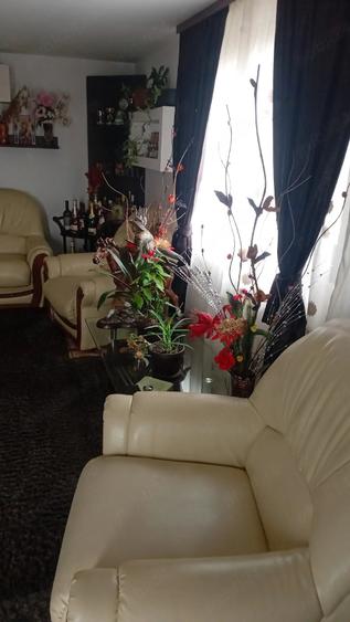 Casă cu 3 camere cu Teren 700 Mp în Tătărași