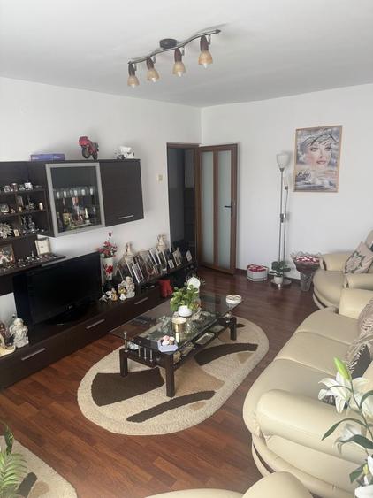 Apartament 2 camere confort 1. Spatios si luminos etaj 4 izolat. - 3