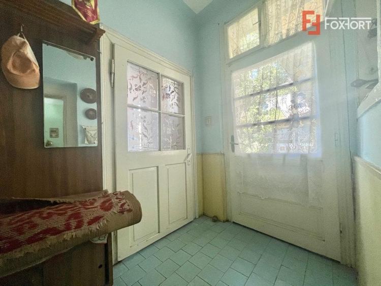 Casa de vanzare la curte comuna Zona Lunei - COMISION 0% - 17