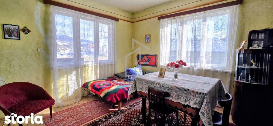 Casa de vanzare, 110 mp, 5 camere 1200mp teren , sat Voivodeni - 5