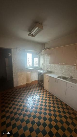 Bd. Ion Mihalache, Apartament 3 camere decomandat - 70 mp - etaj 2/4 - 16
