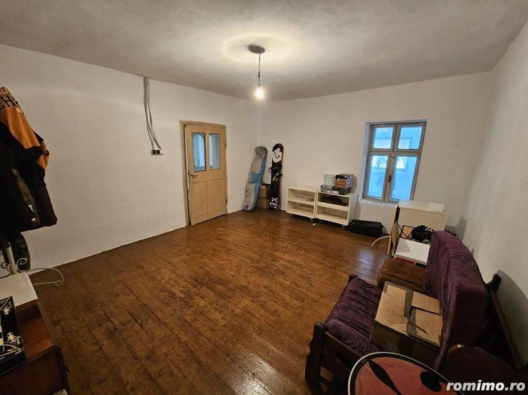 Giarmata Mare Casa 4 Camere Central Teren - 2