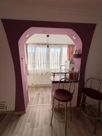 Inchiriez apartament 2 camere - 2