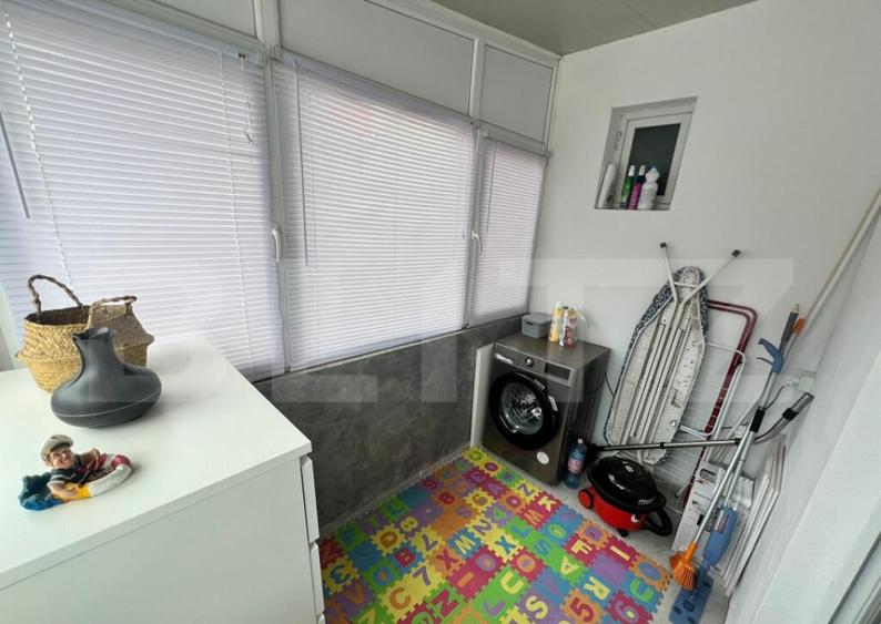 Apartament 3 camere, decomandat, bloc nou etaj 1 - 7