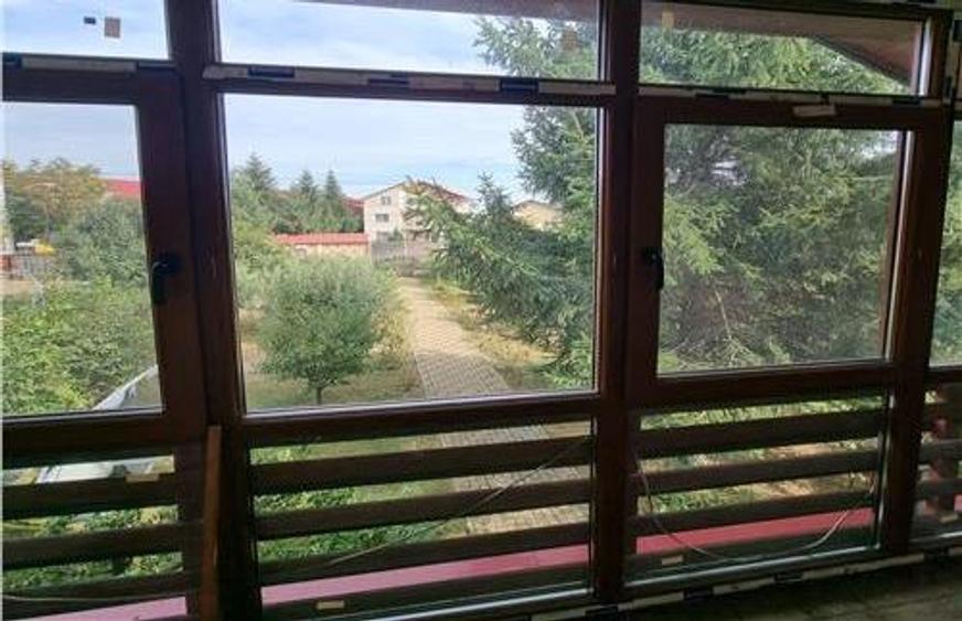 Casă de vânzare Iași-Capăt Cug-Valea Adâncă, la do - 10