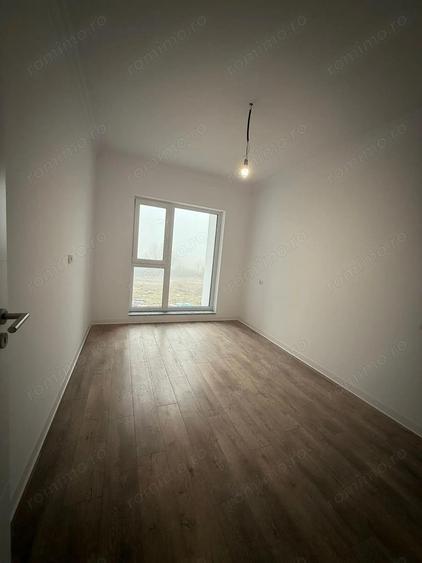 Apartament cu 2 camere POD PE TOATA SUPRAFATA la cateva minute de hotel IQ Braytim Giroc - 4
