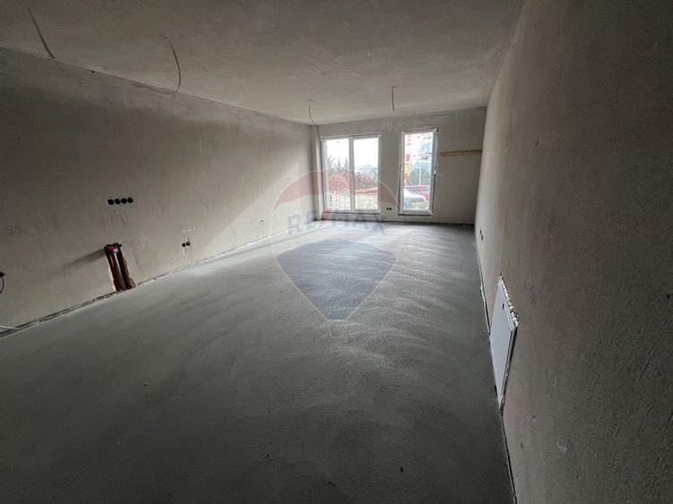Apartament cu 2 camere + grădină - 10