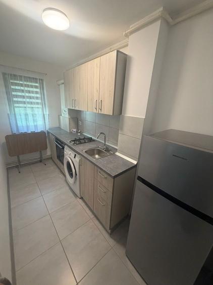 De vanzare apartament 2 camere - 1