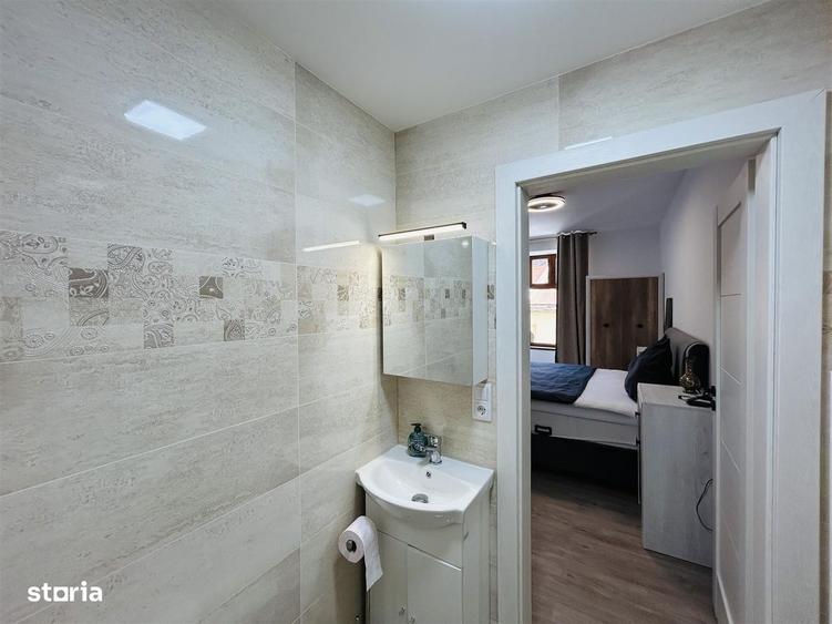 Apartament ultracentral, renovat complet - 2 bai, etaj 1 - 1
