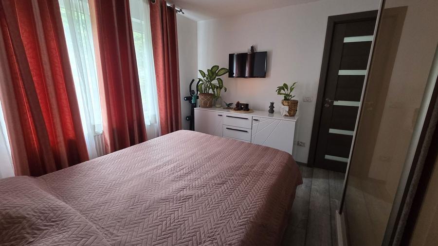Vand apartament 2 camere - 14