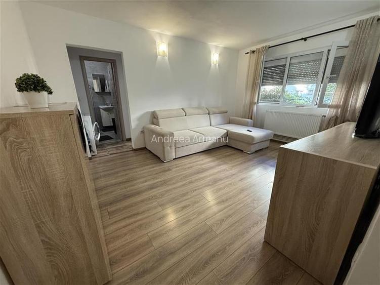 Republicii - 2 camere mobilate modern