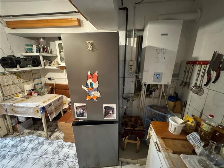 Apartament 3 camere zona centrala , etaj 7, pret 63.000 Euro neg. - 6