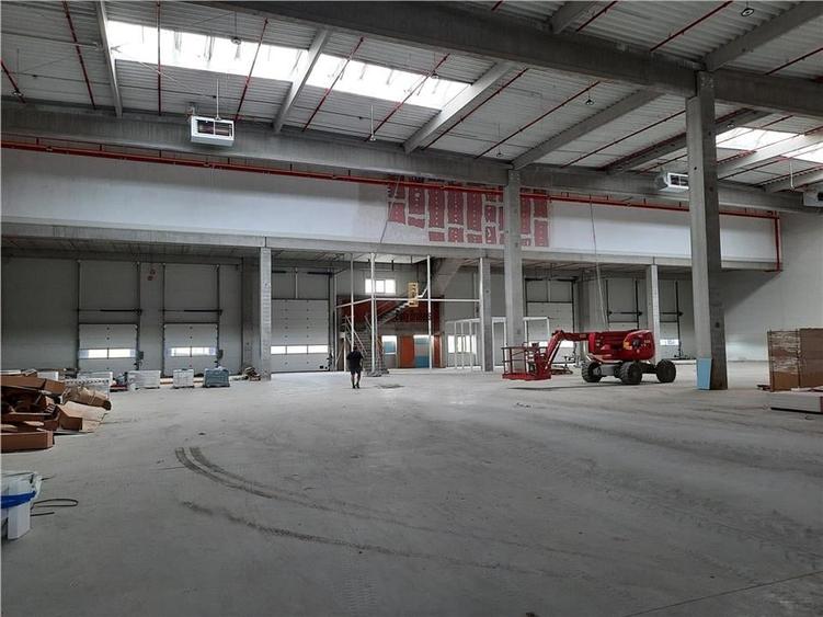 Spatiu Industrial - 900 mp - Logistica - Productie - Depozitare - Distributie - 7
