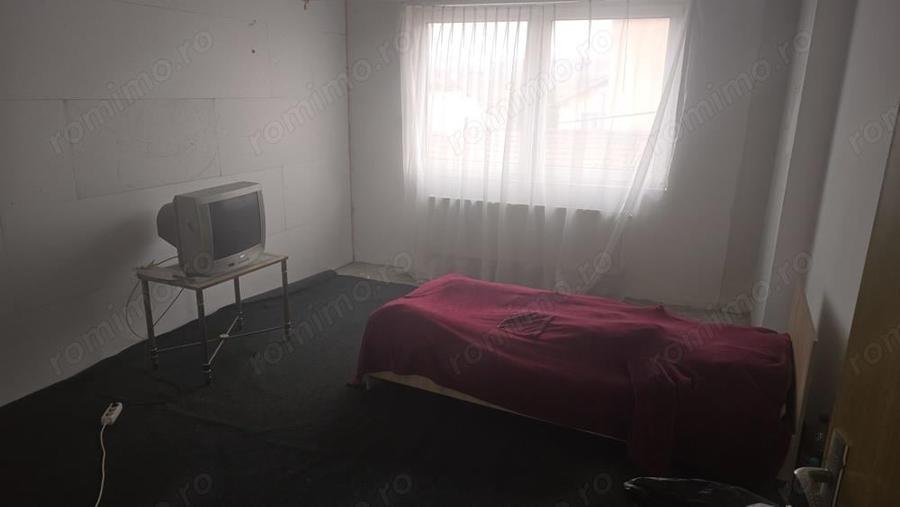 Vand casa in Deva, zona Ceangai, P+E+M + terasa, suprafata totala de teren 48 mp, SC: 162 mp - 13