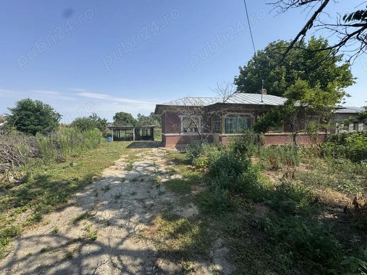 Casa comuna Crivat,Jud Calarasi - 5