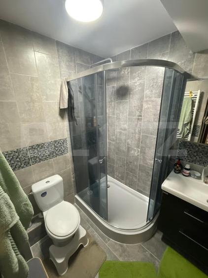 Apartament cu 3 camere, 2 bai, spatios si luminat, zona Tractorul - 9