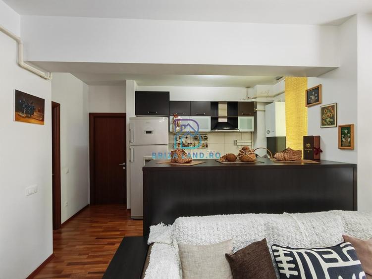 Soseaua Chitilei, pod Constanta, doua camere, sup. 53.9mp, et. 1/8 - 5