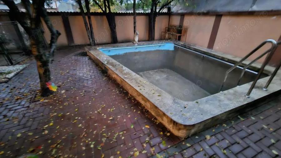 DEMOCRATIEI-Value Center-casa 259 mp , ter 532mp - 249000 euro - 20