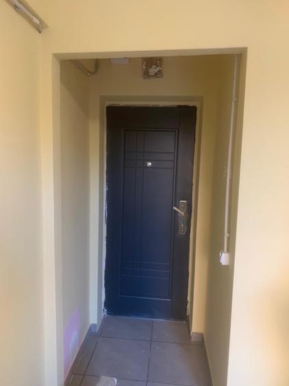 vând garsonieră  - 1